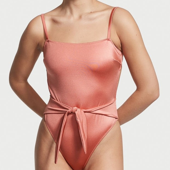 Victoria's Secret One-Piece - Picture 4 of 16